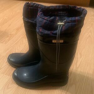 Tommy Hilfiger Rainboot Plaid Navy Blue Size 9